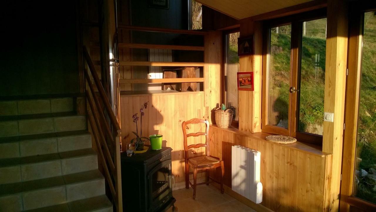 Gîte  Orée des bois Vertolaye Esterno foto